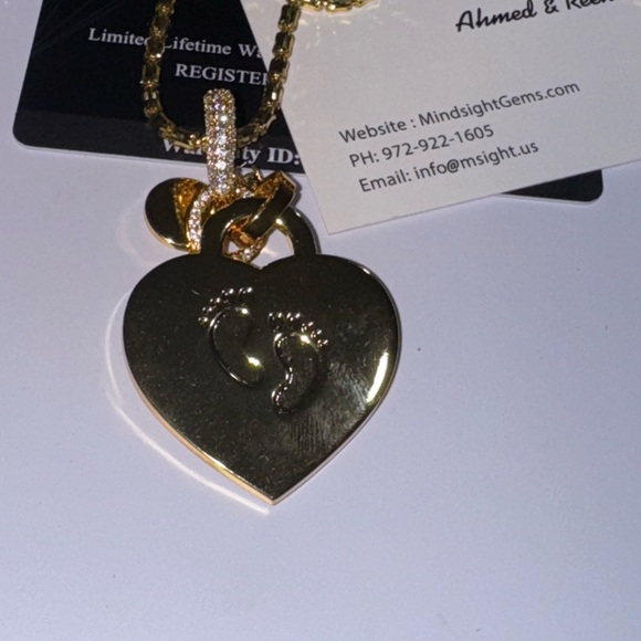Gold Heart Picture Charm Pendant, Dangling Charming Heart Keepsake Pendant SALE - Picture 6 of 8